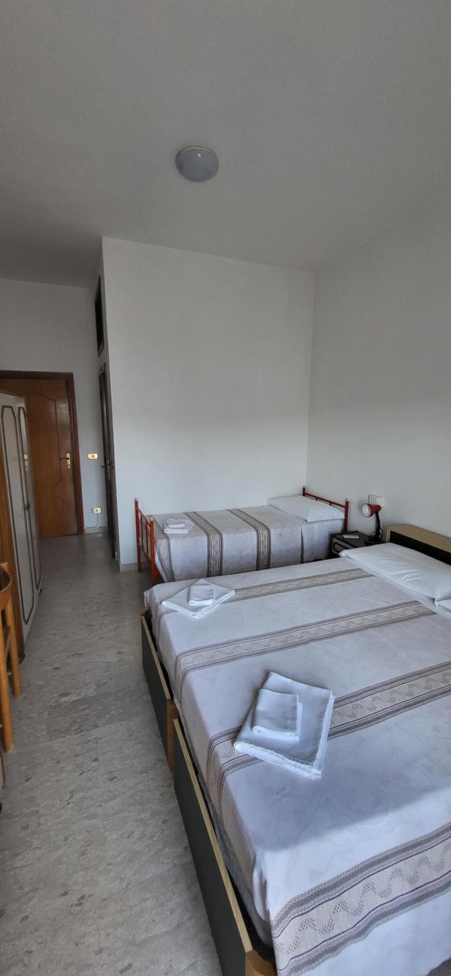 Da Carlino Hotell Peschici Exteriör bild